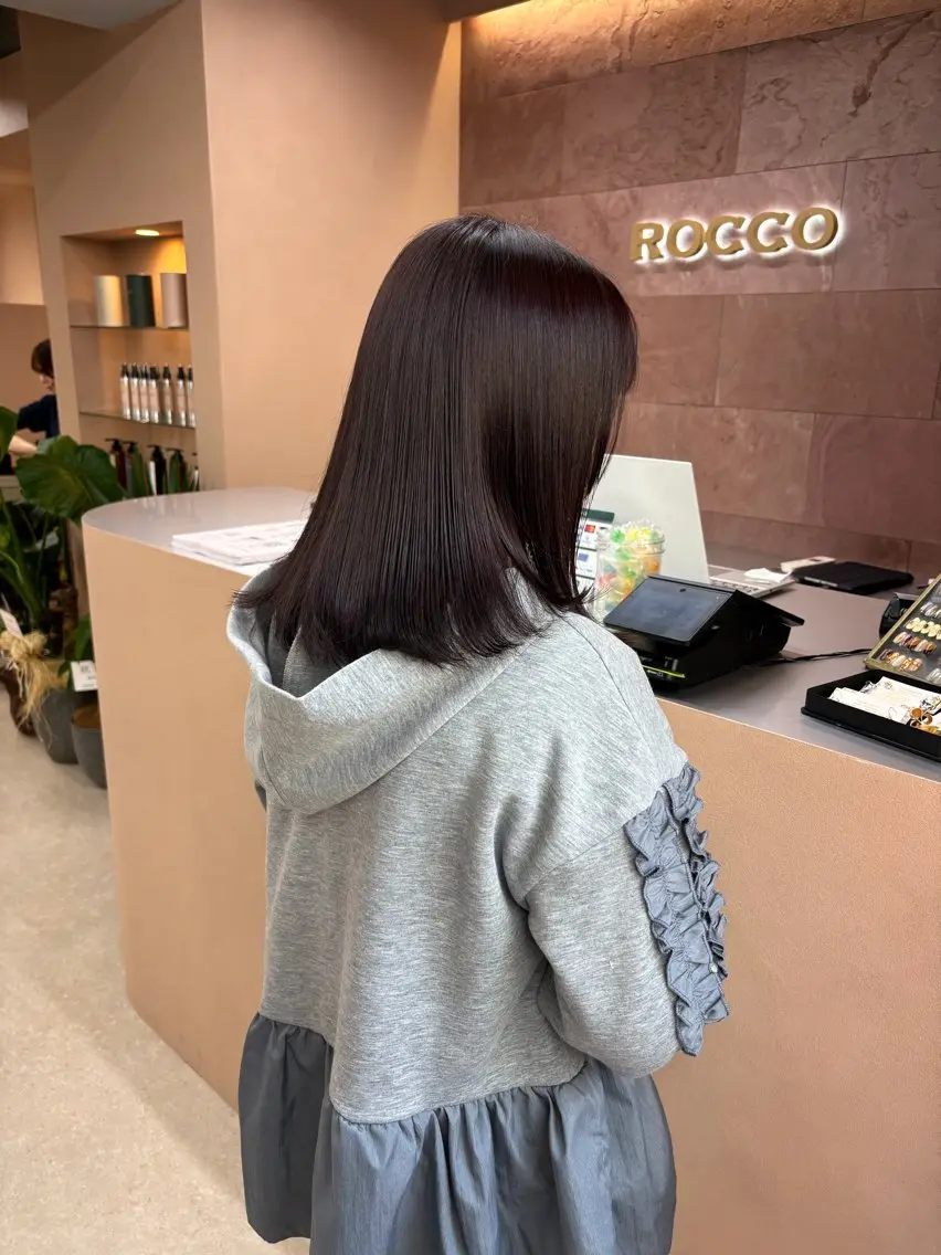 カラー ROCCOeast RURIのヘアスタイル