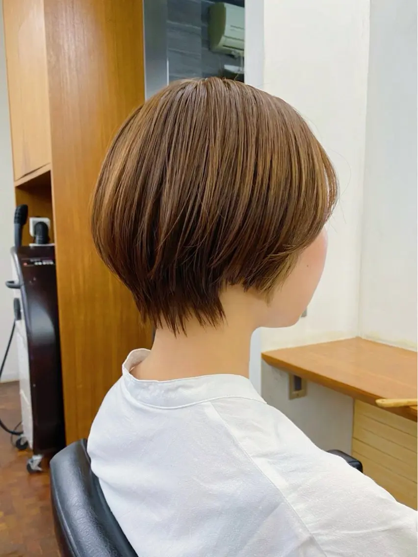ショート カラー カット ヘアカラー トリートメント 似合わせレイヤー/ ケアパーマ/高倉のヘアスタイル