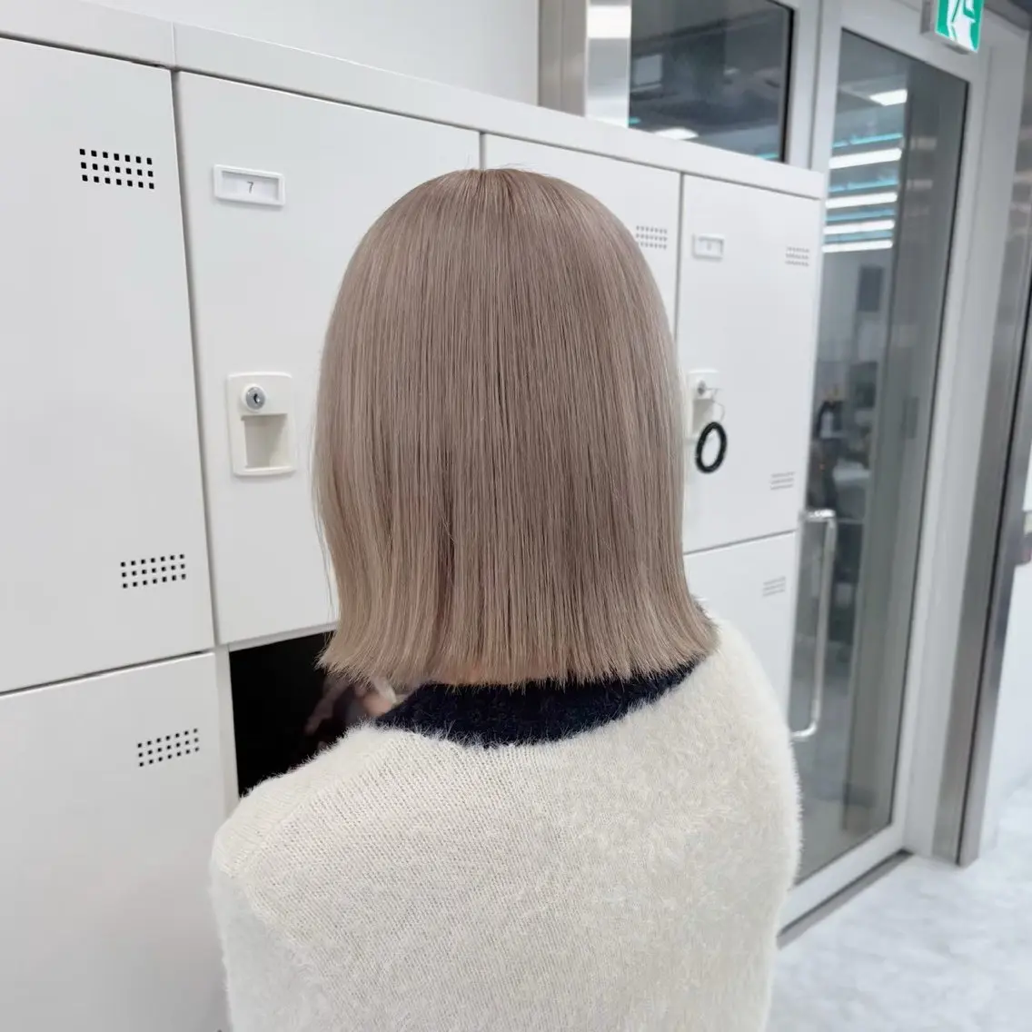 ショート Natsumi / 透明感艶カラーのヘアスタイル