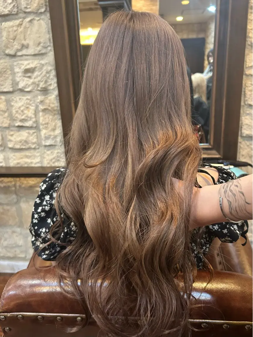 ロング カラー ブリーチ 透明感カラー 🪼宮当 亜海🪼のヘアスタイル