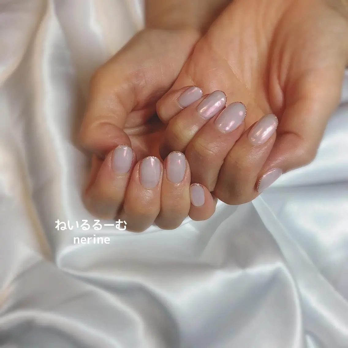 ネイル オーロラネイル フレンチネイル ラメ(グリッター) NAILST Naomiのネイルデザイン