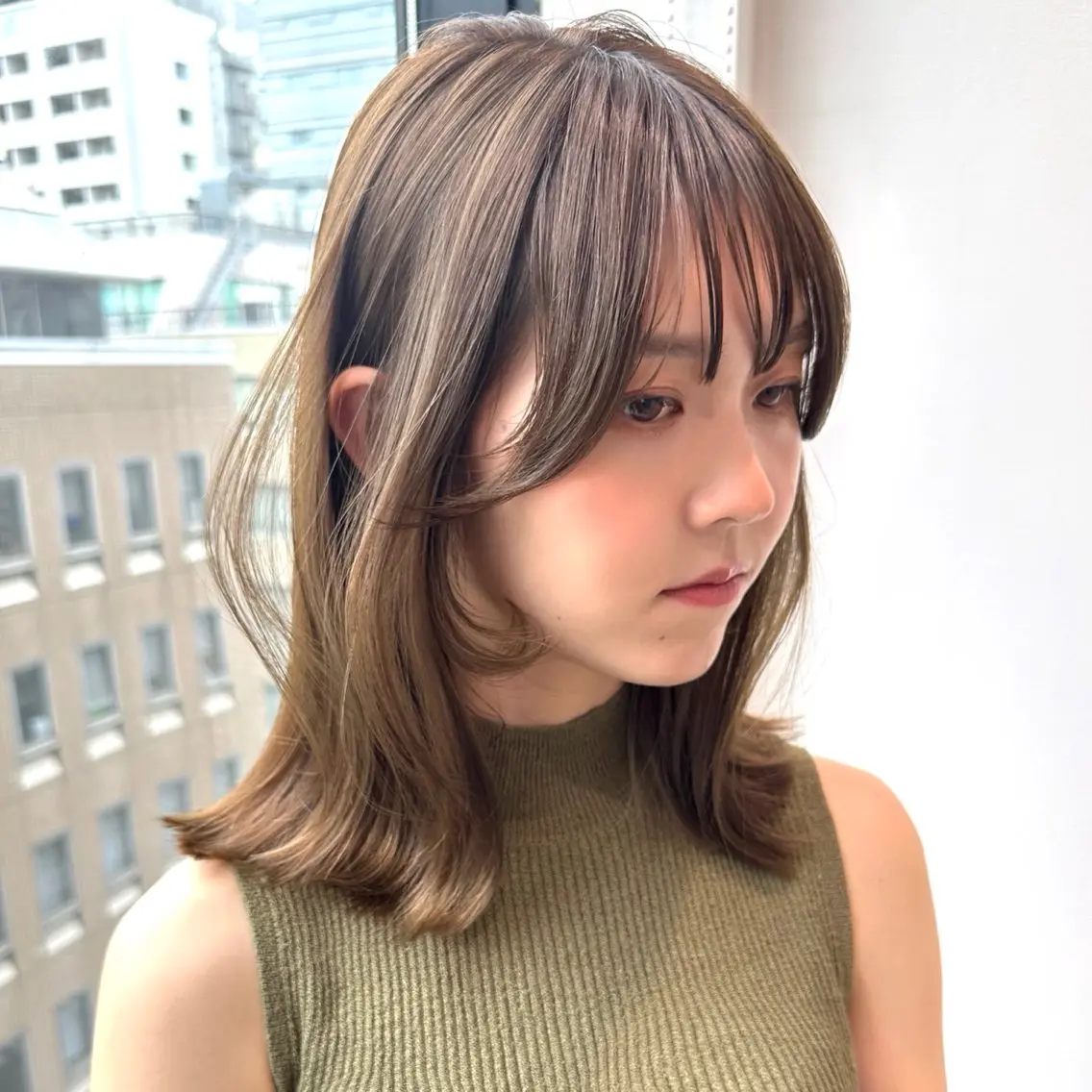 ミディアム カラー オリーブカラー カット ヘアカラー take/ショート& レイヤーカット/銀座のヘアスタイル