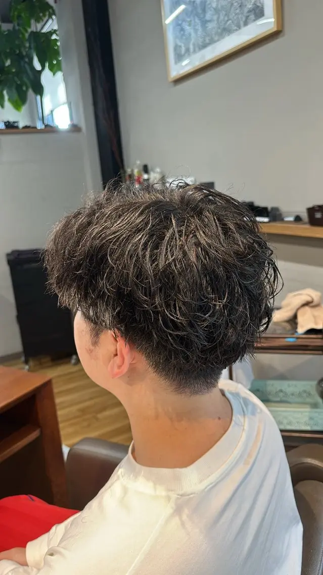 メンズ arika オケシ リョウダイのヘアスタイル