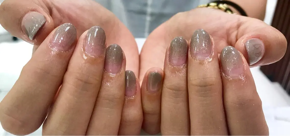 ネイル グラデーション Charme. NOBUKOのネイルデザイン