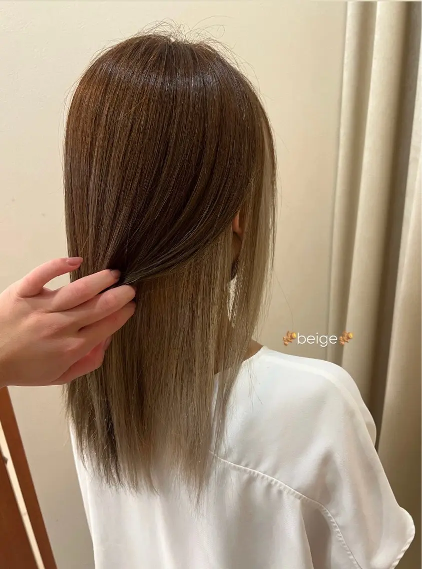 ミディアム カラー ブリーチ ヘアカラー トリートメント LiTA 友田未来のヘアスタイル