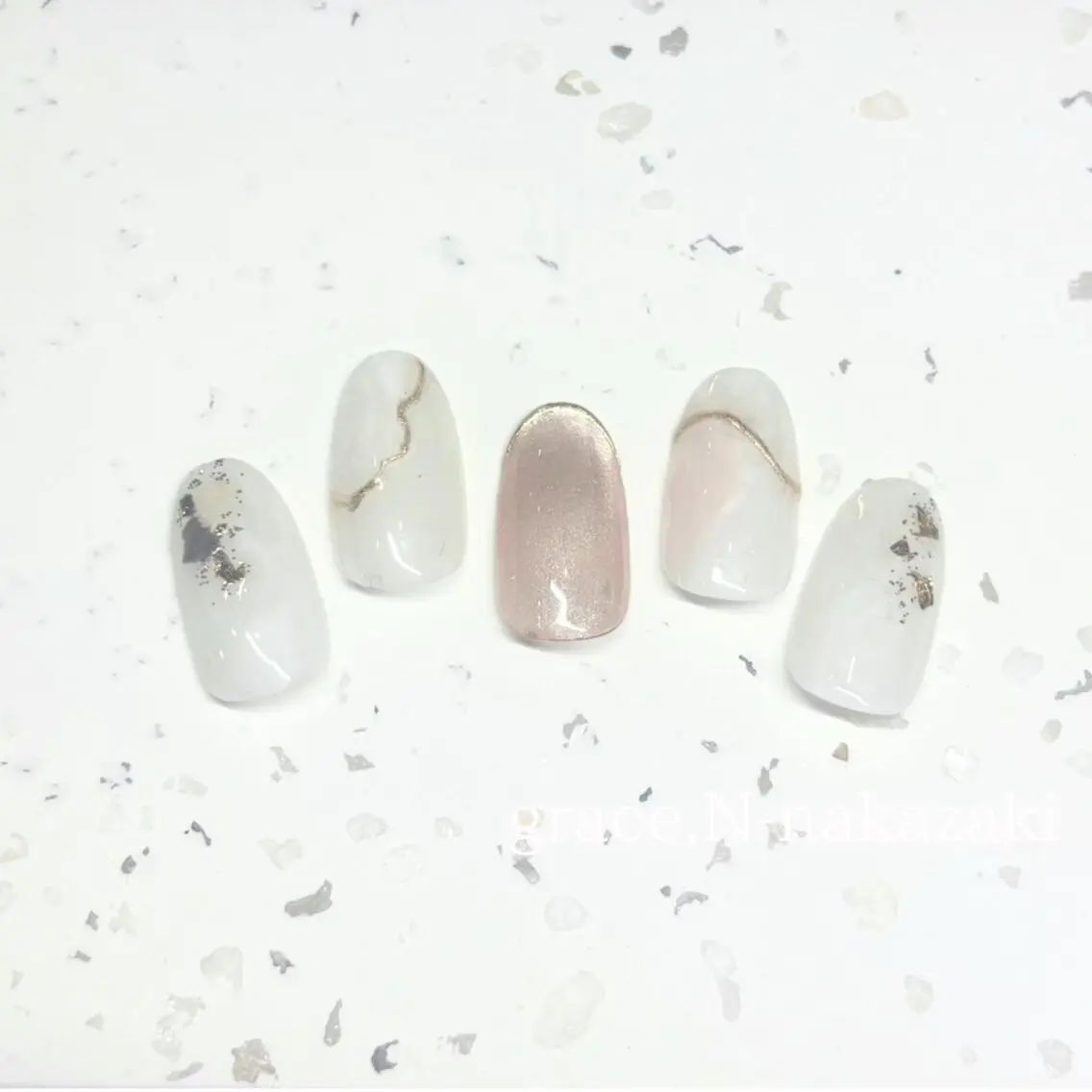 ネイル grace,N -nakazaki1のネイルデザイン