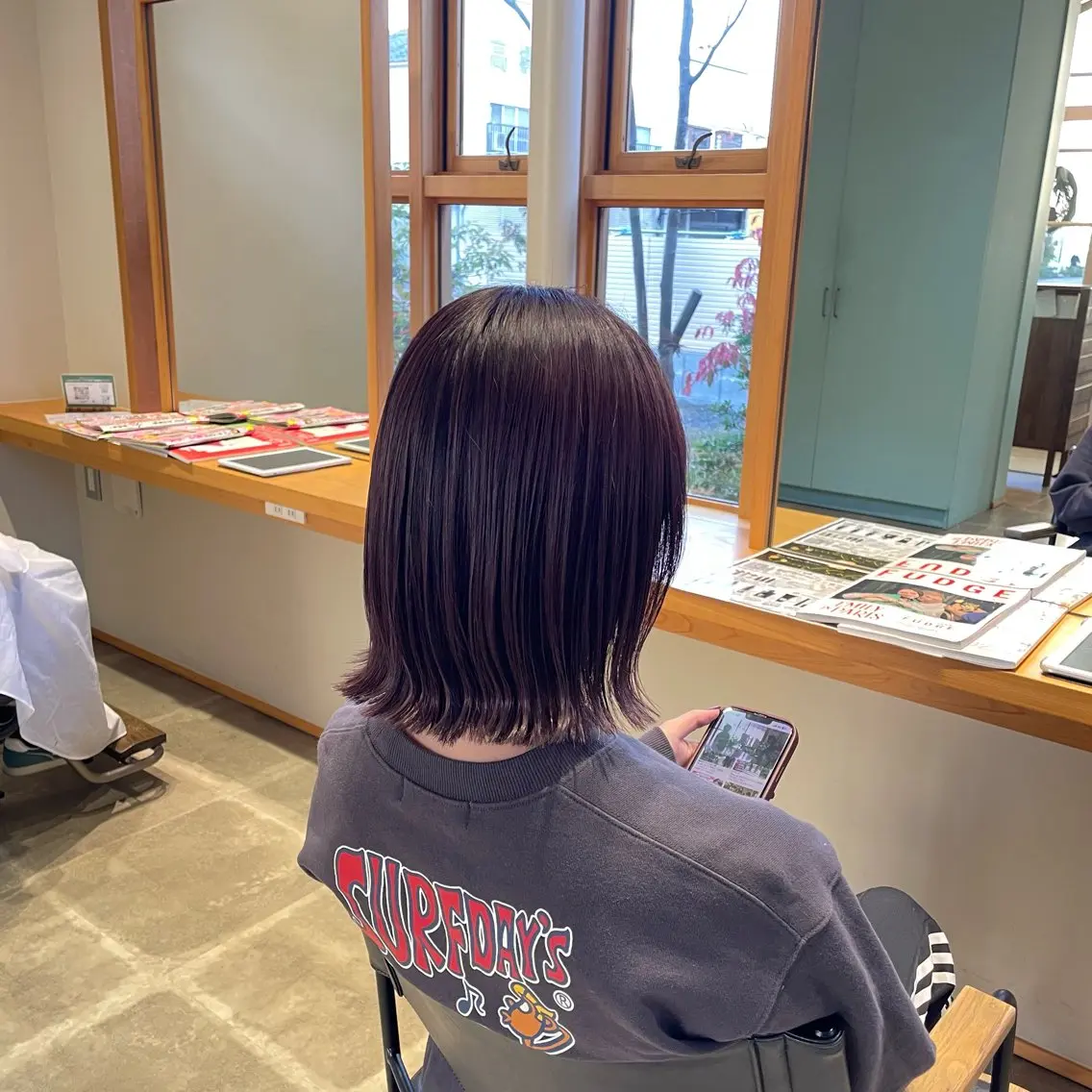 ショート カラー ブリーチ 透明感カラー monami 山本華菜のヘアスタイル