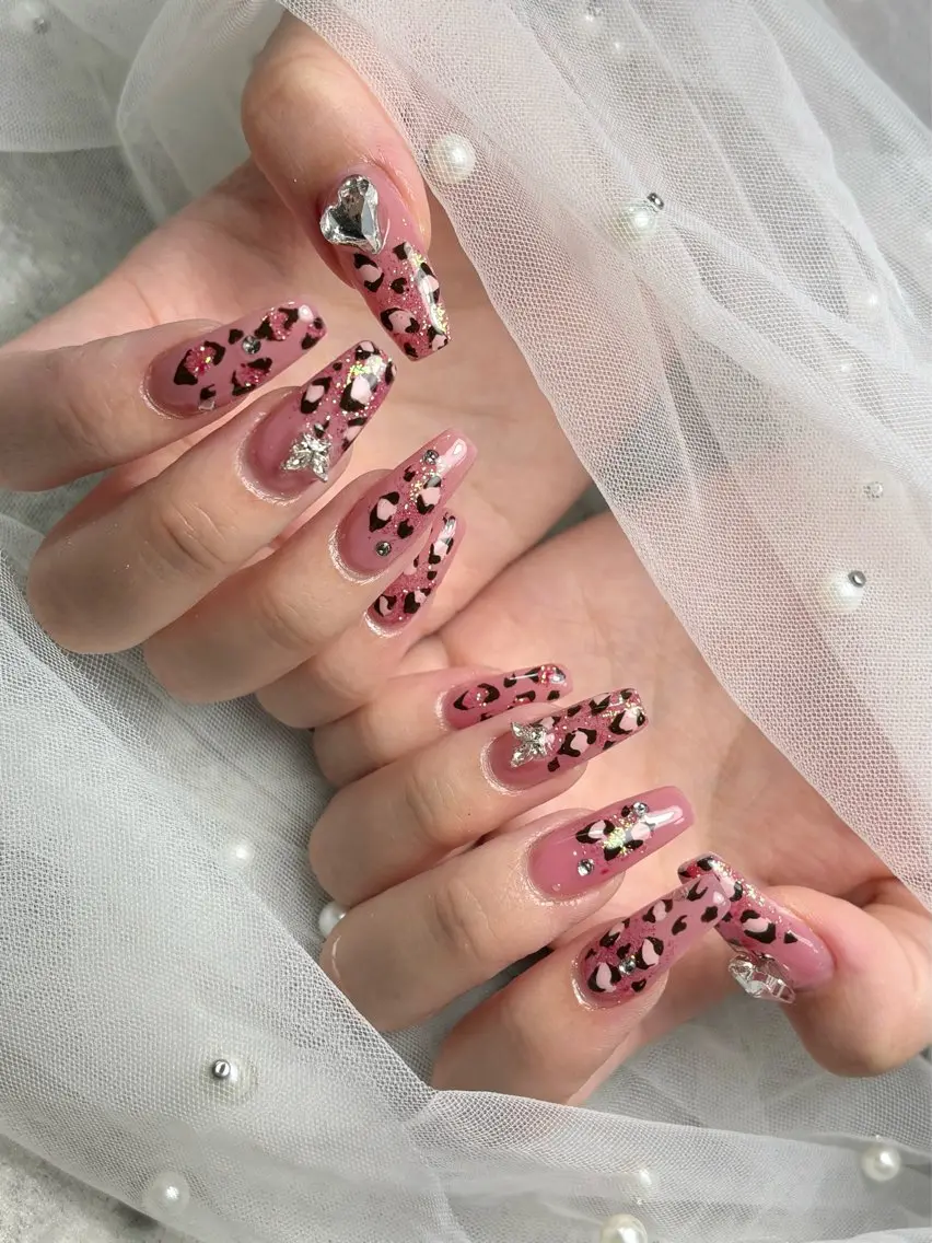 ネイル Y's nailのネイルデザイン