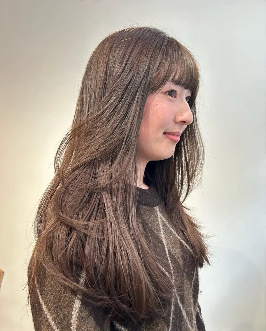 ロング カラー ベージュカラー レイヤーカット 似合わせヘア/透明感 カラー/ Rioのヘアスタイル