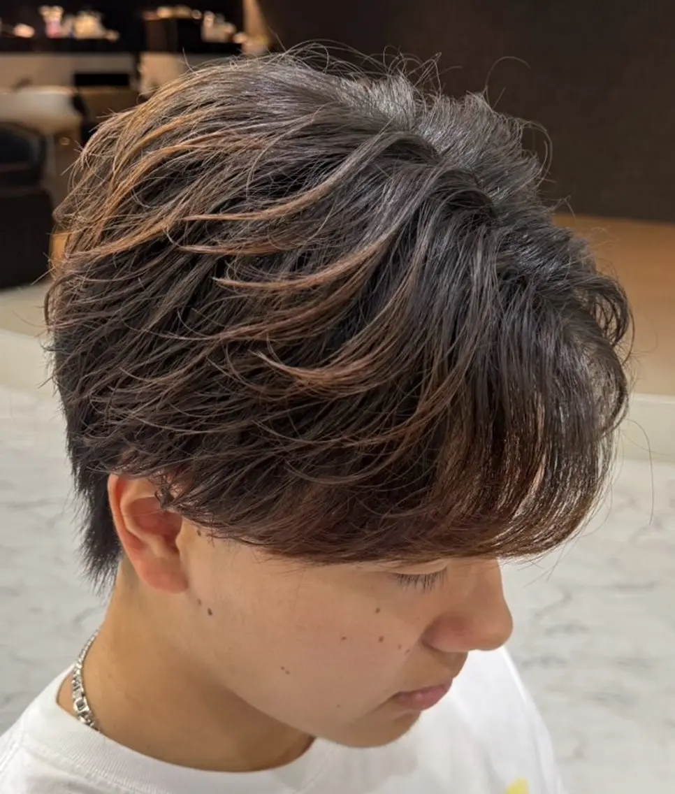 「ご新規様ミニモ限定クーポン」カット+フェザーパーマの写真