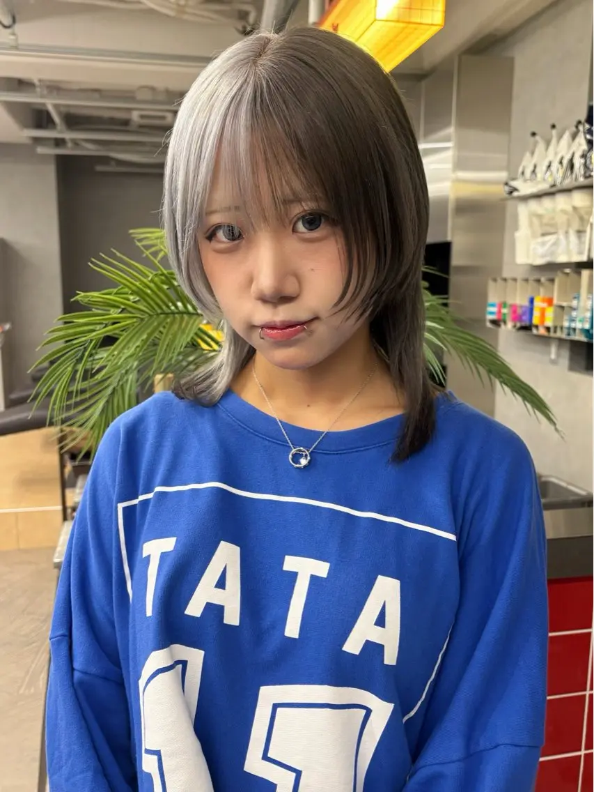カラー カット ヘアカラー トリートメント 褒められる ハイトーン⭐️カノンのヘアスタイル