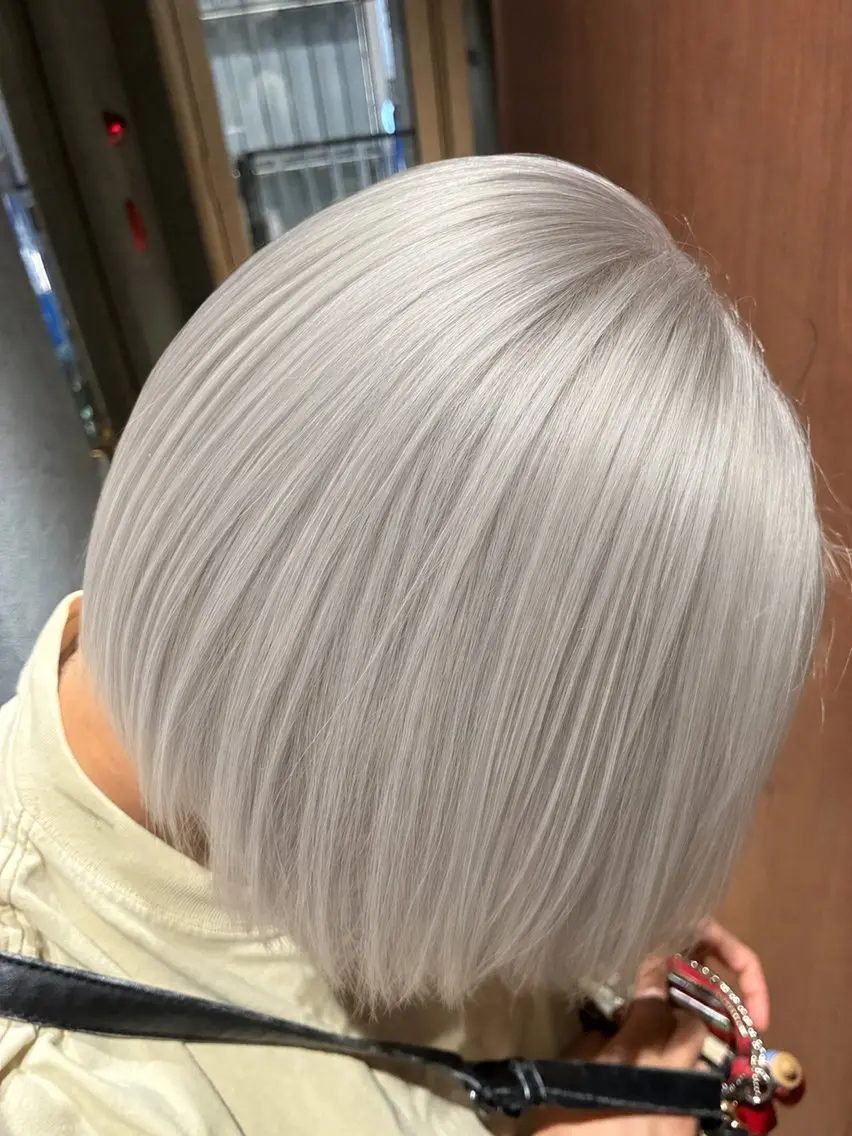 ショート カラー ブリーチ カット ヘアカラー トリートメント 銀座/ブリーチ/ 似合せカット/ハルトのヘアスタイル