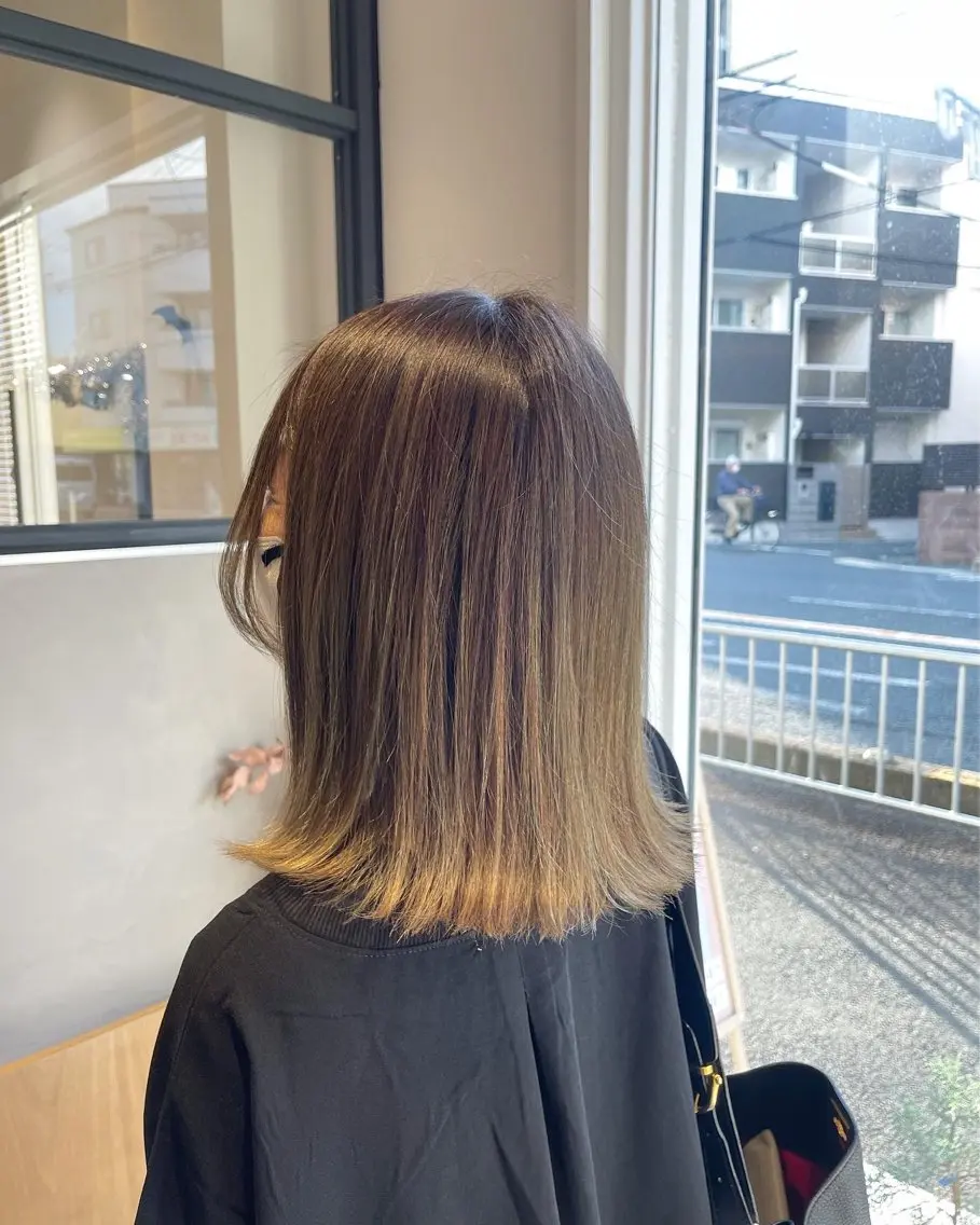 ミディアム カラー 城間 晴人のヘアスタイル