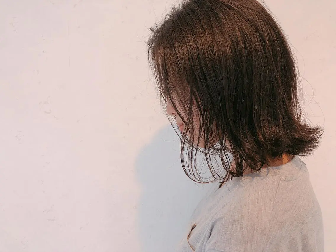 ミディアム 伊藤 さやかのヘアスタイル