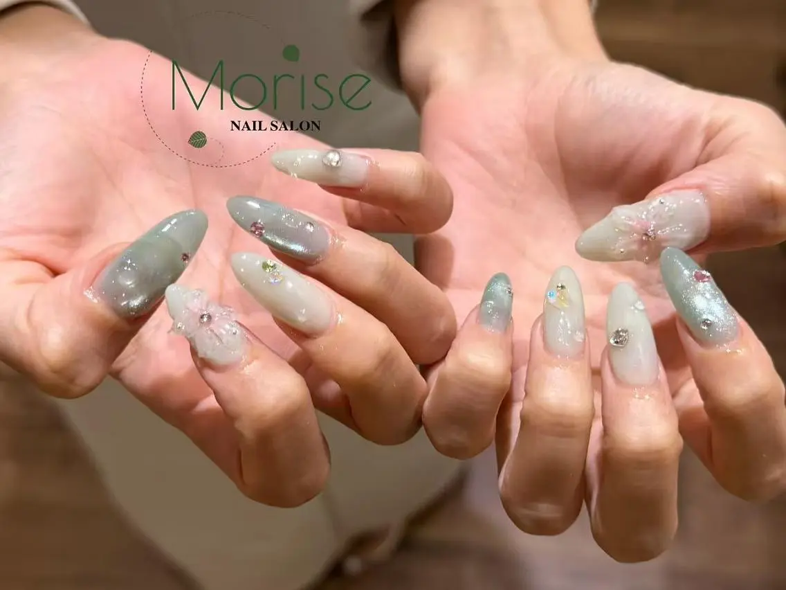ネイル 長さ出し フットネイル フレンチネイル ジェルネイル ガーリー MoriseNail 表参道のネイルデザイン