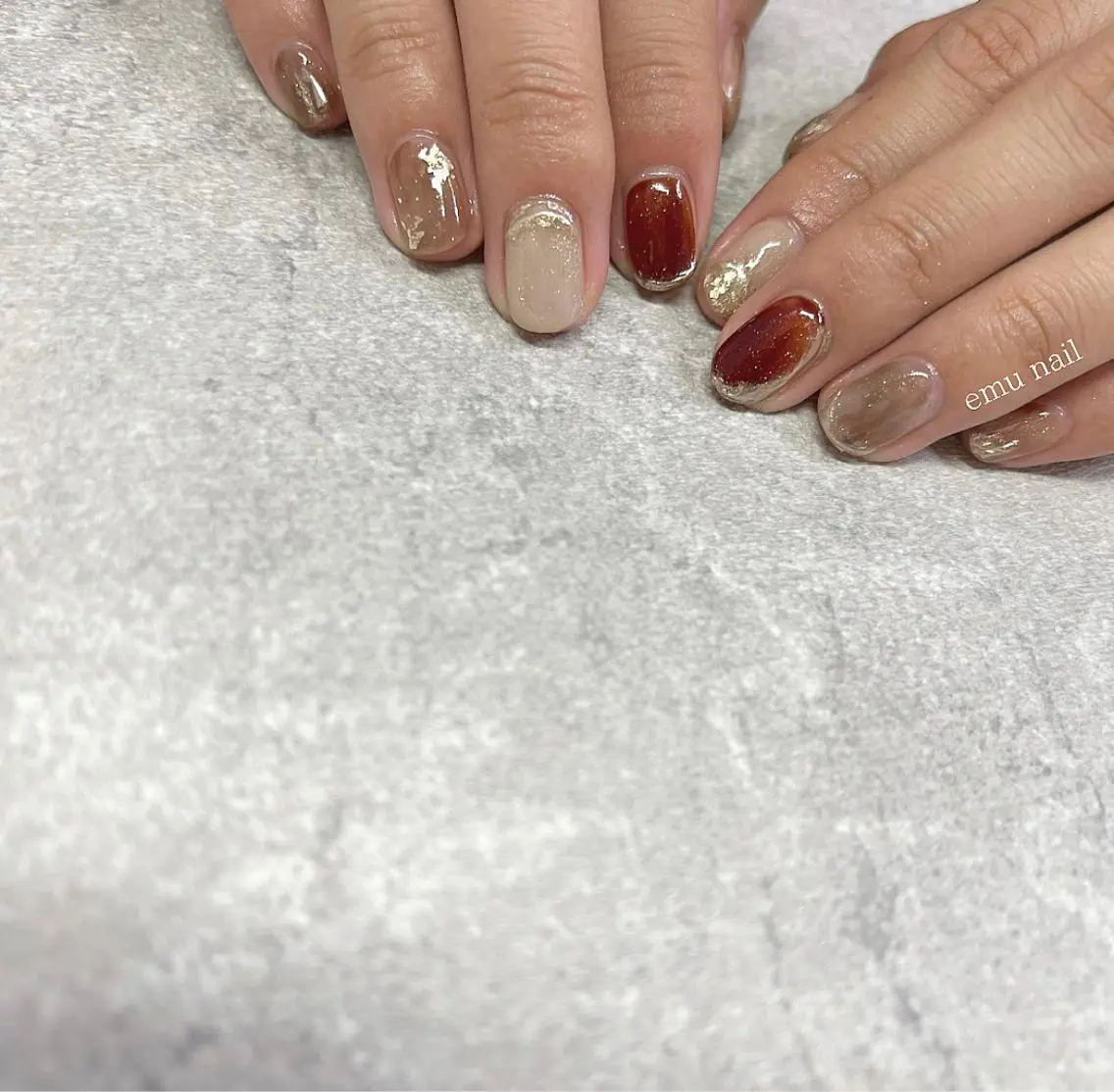 ネイル ラメ(グリッター) ワンカラーネイル ショートネイル 春ネイル emu nailのネイルデザイン