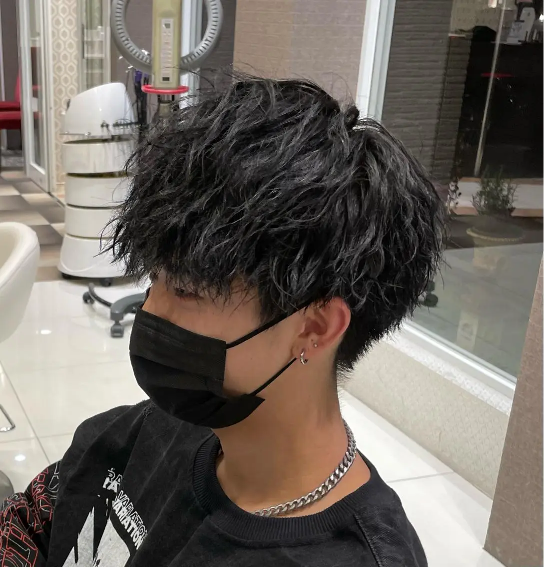 カット+ツイストパーマorツイストスパイラルパーマ+トリートメントの写真