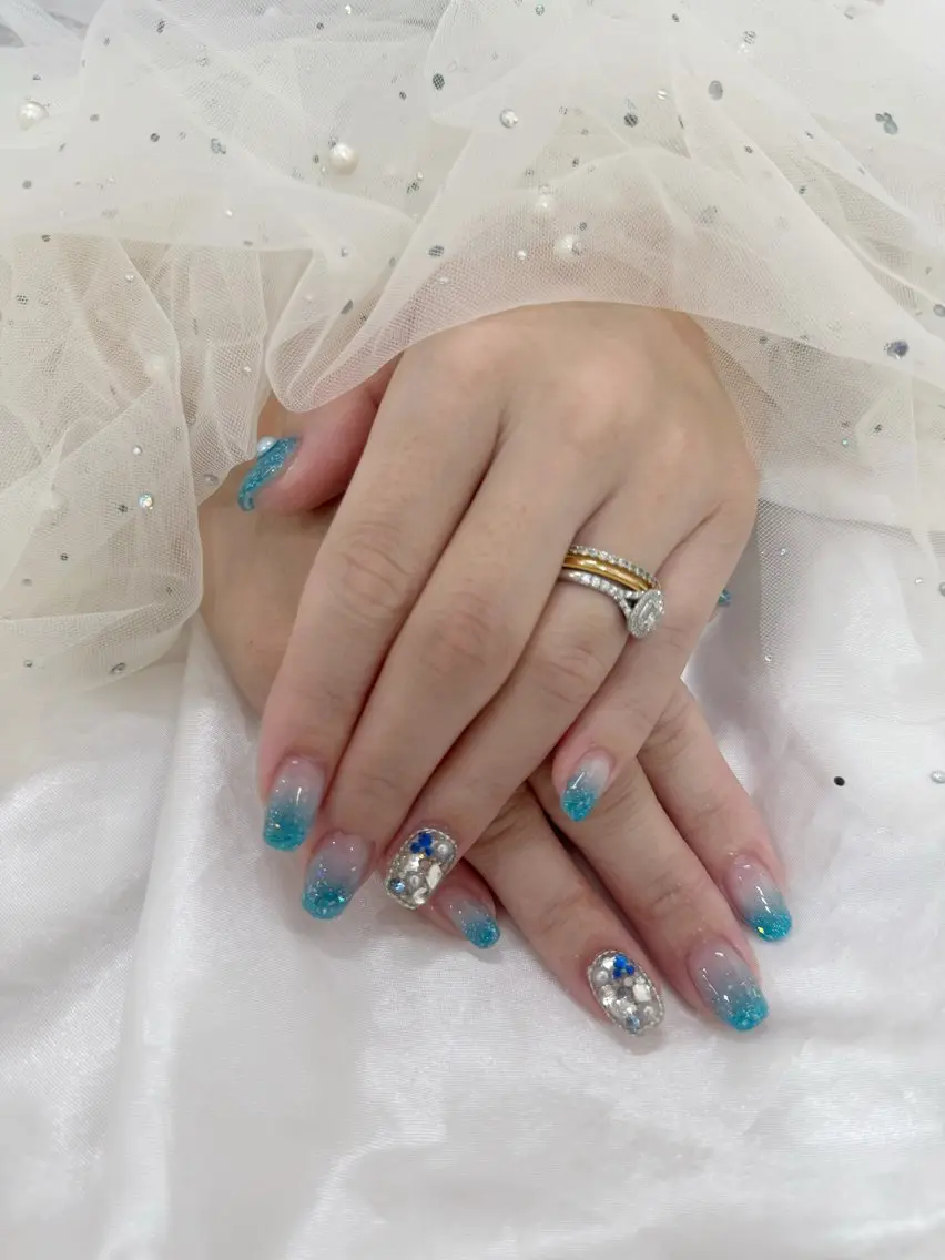 ネイル y’sbeauty ⭐️akaneのネイルデザイン