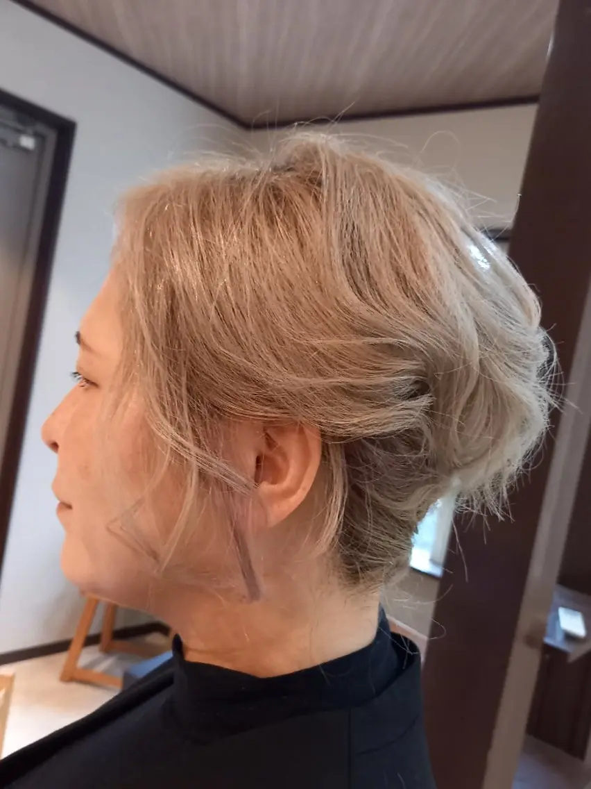 上原 嘉代子のヘアスタイル