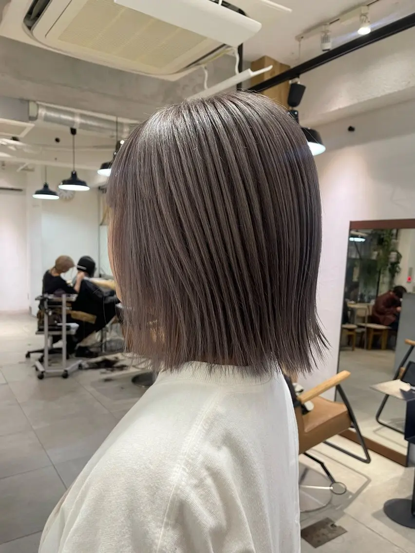 ミディアム 盛れる透明感カラー・ momokaのヘアスタイル