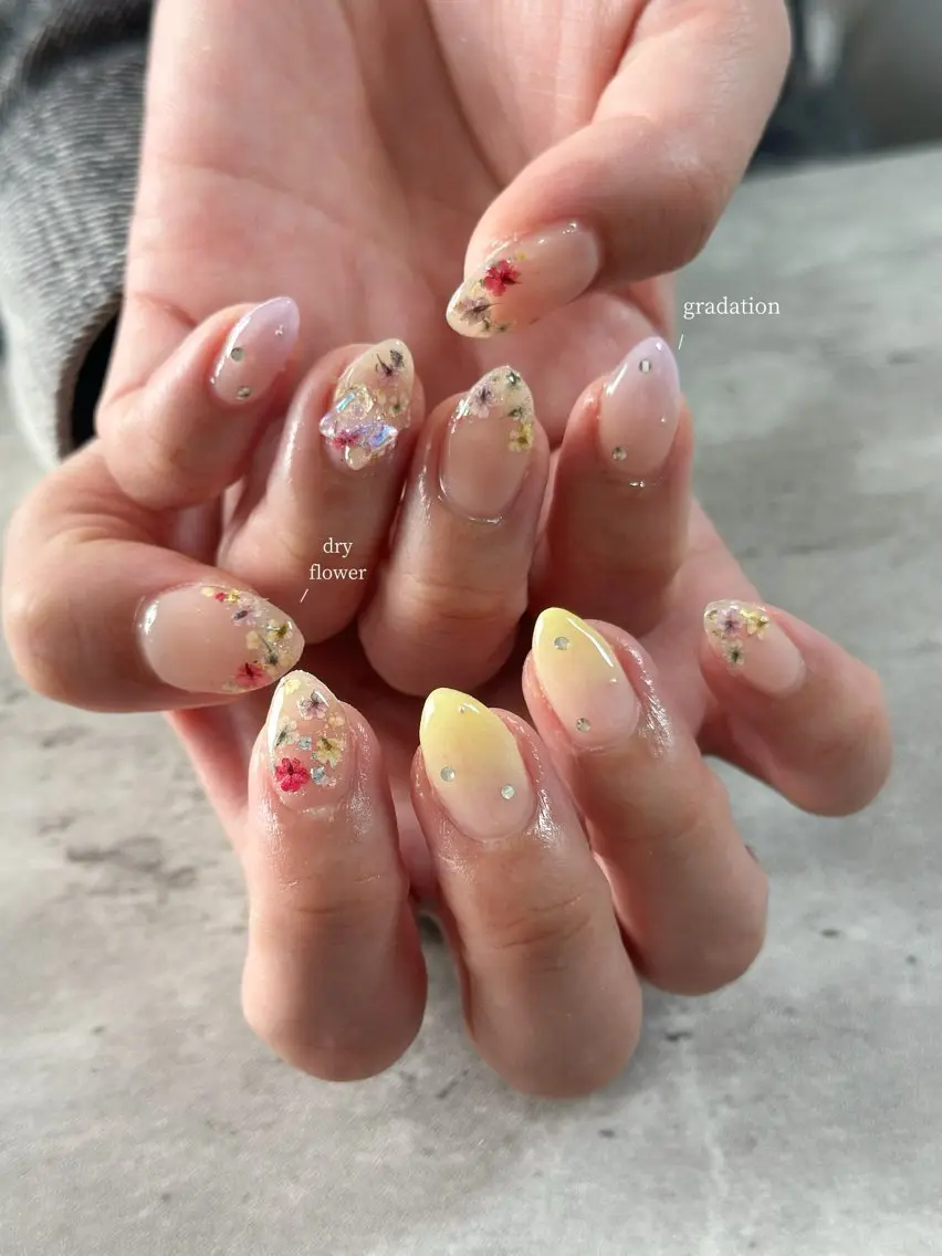 ネイル ハンドネイル One's Nail Roomのネイルデザイン