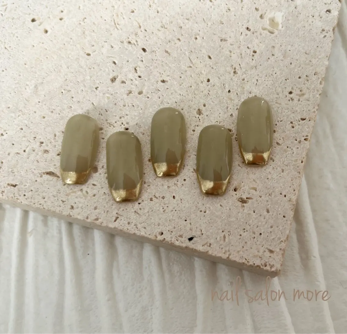 ネイル フレンチネイル ミラーネイル nail salon moreのネイルデザイン