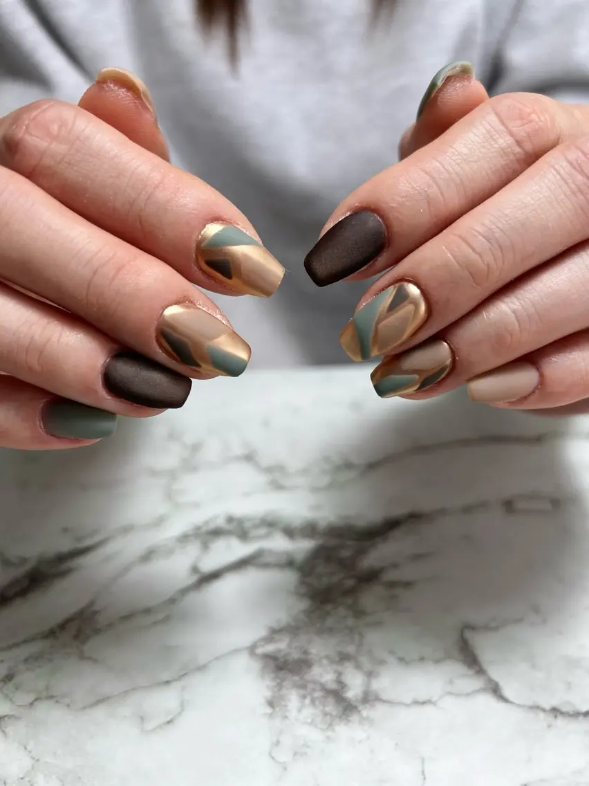 ネイル マットネイル ハンドネイル フットネイル TESORO nailのネイルデザイン