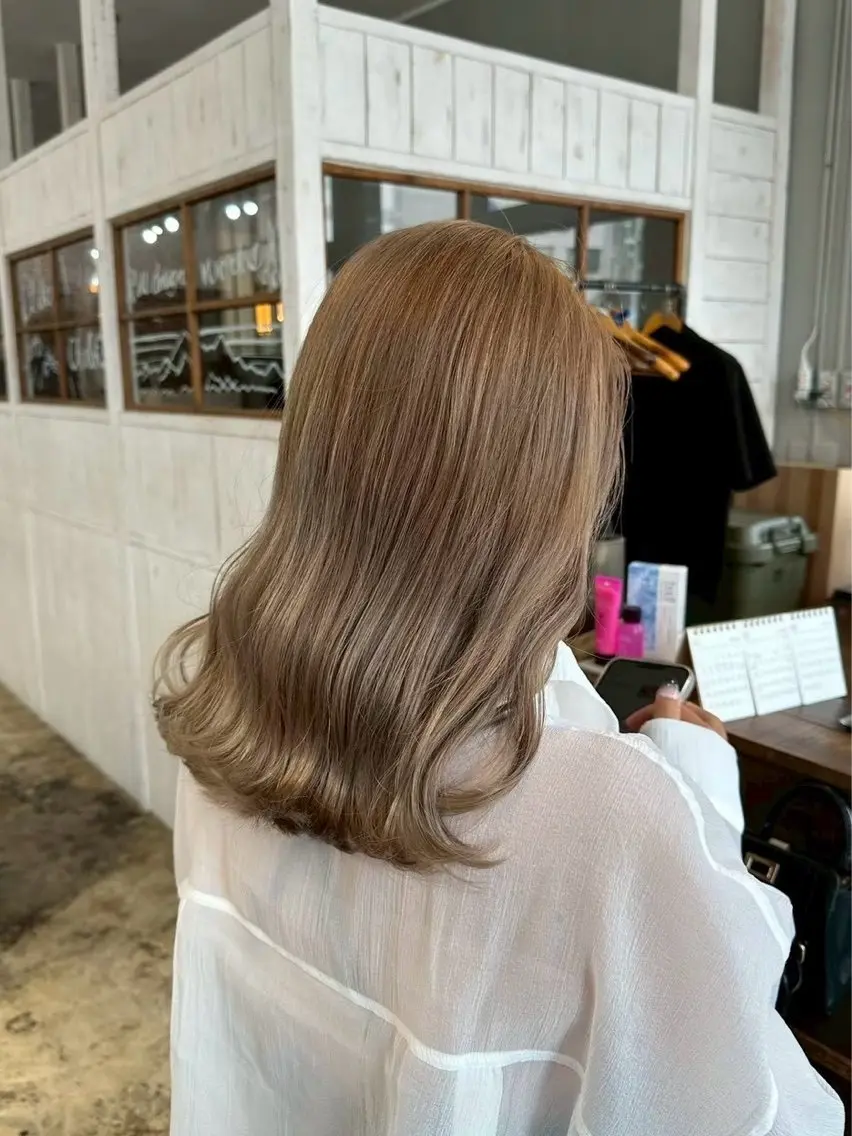 ミディアム カラー ヘアカラー トリートメント ruup  Aru みさきのヘアスタイル