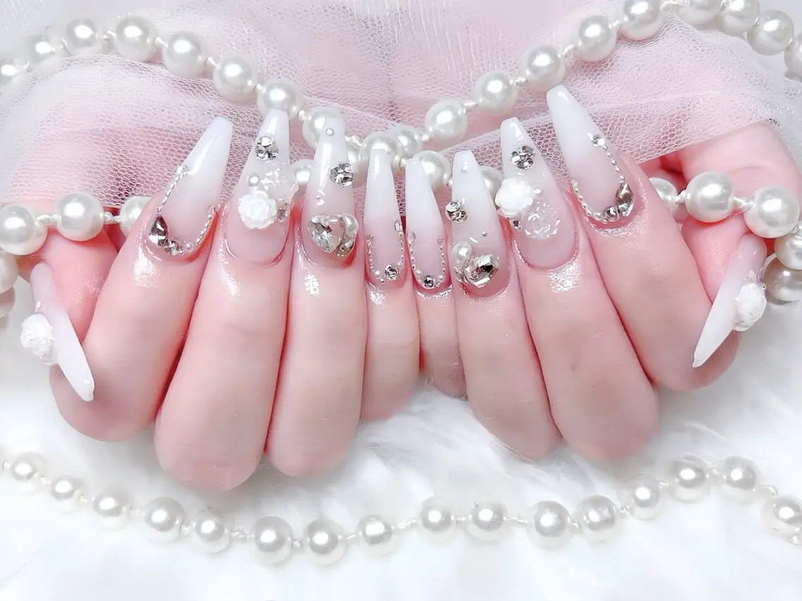 ネイル ブルー ジェルネイル ガーリー グラデーション グリーン ハンドネイル Rin Nail 新大久保店のネイルデザイン