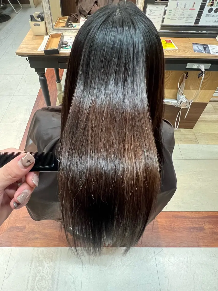 セミロング ヘアカラー トリートメント ナカオ シュウヘイのヘアスタイル