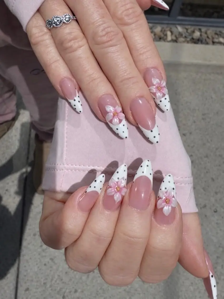 ネイル キラキラネイル 韓国ネイル マグネットネイル 持ち込み ネイルチップ ハンドネイル Himeka Bling.Nailのネイルデザイン