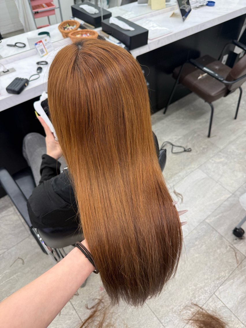 ロング カラー エクステ 🩶ハイトーン × プルエク🩶MIWAのヘアスタイル