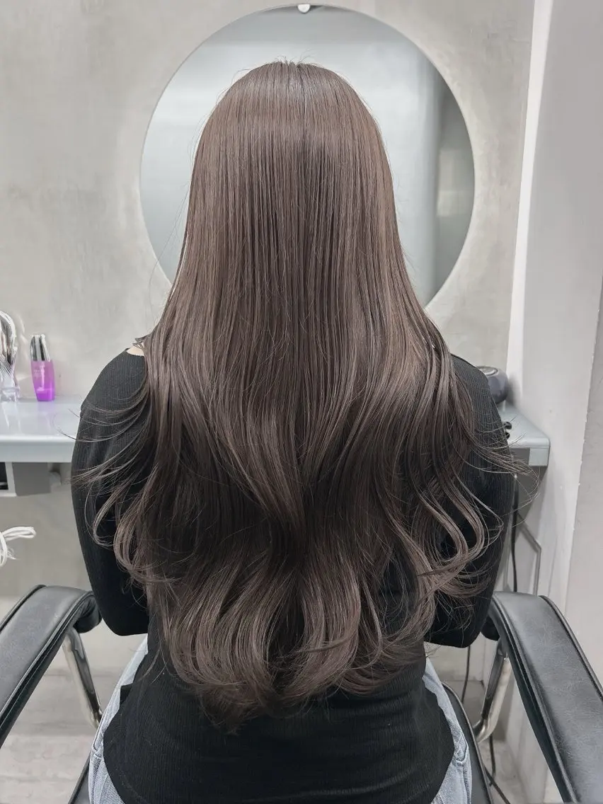 ロング アッシュ アッシュグレー アッシュグレージュ ヘアカラー トリートメント グレージュ 透明感 ブリーチなし田島晃汰のヘアスタイル