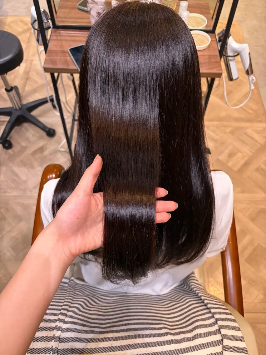 ロング 藤原汐彩／縮毛矯正 ／髪質改善モデル募集のヘアスタイル