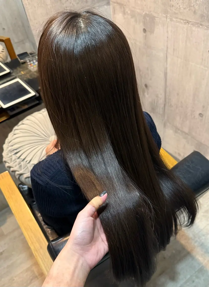 ロング カラー 髪質改善🫧 りこのヘアスタイル