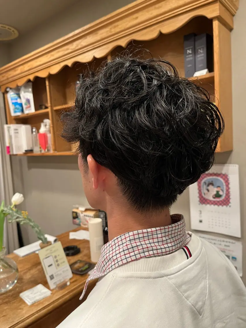ショート パーマ メンズ パーマ COME HAIR カイのヘアスタイル
