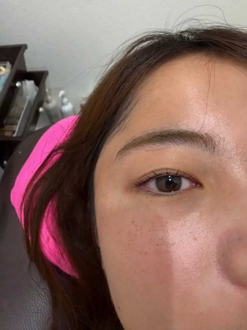 マツエク・マツパ マツパ 近藤 愛理のヘアスタイル
