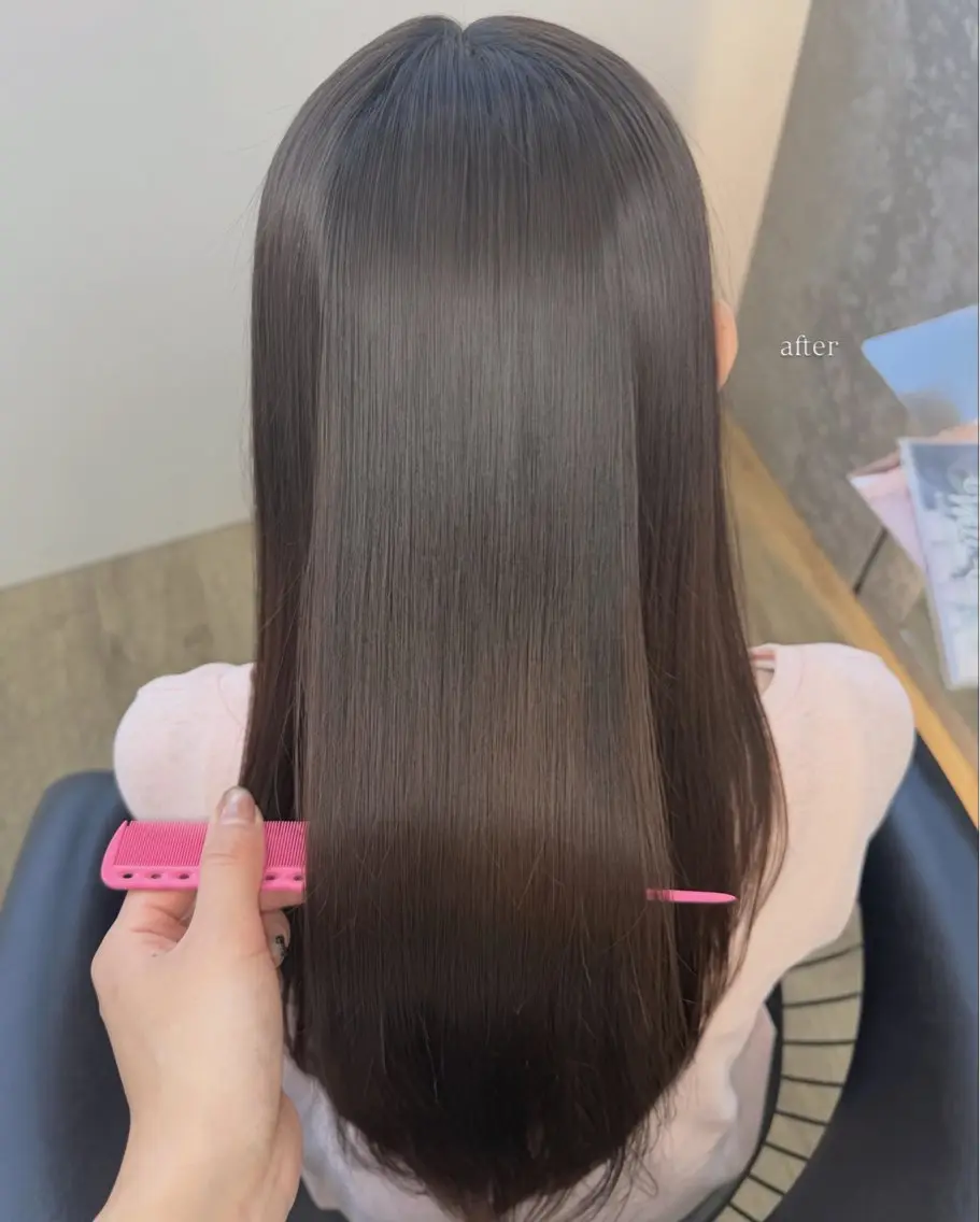 ロング 縮毛矯正 縮毛矯正 トリートメント ヘッドスパ 🫧透明感カラー🫧 /Momoka💗のヘアスタイル