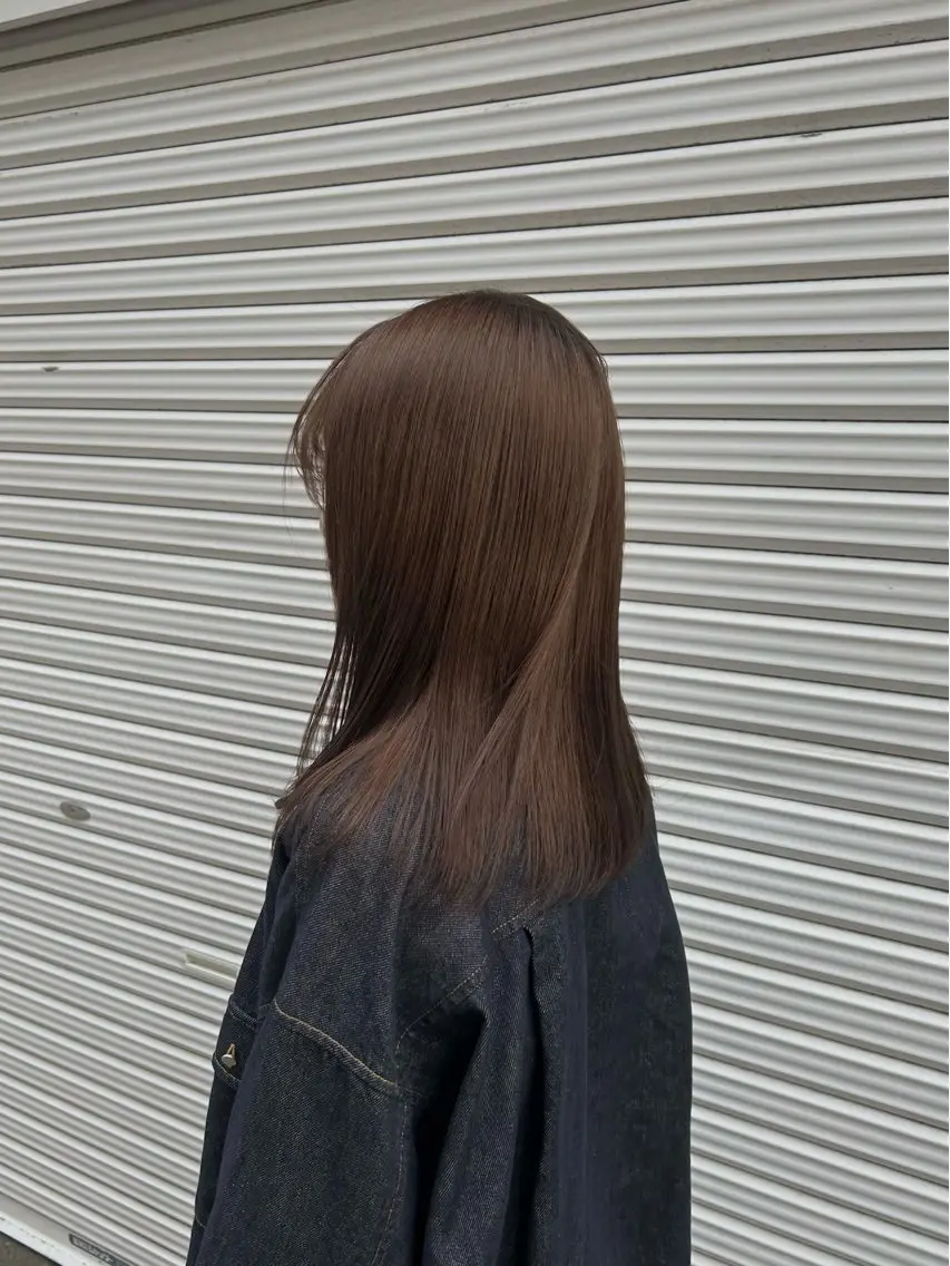 セミロング カラー ブラウンカラー ミ ユのヘアスタイル