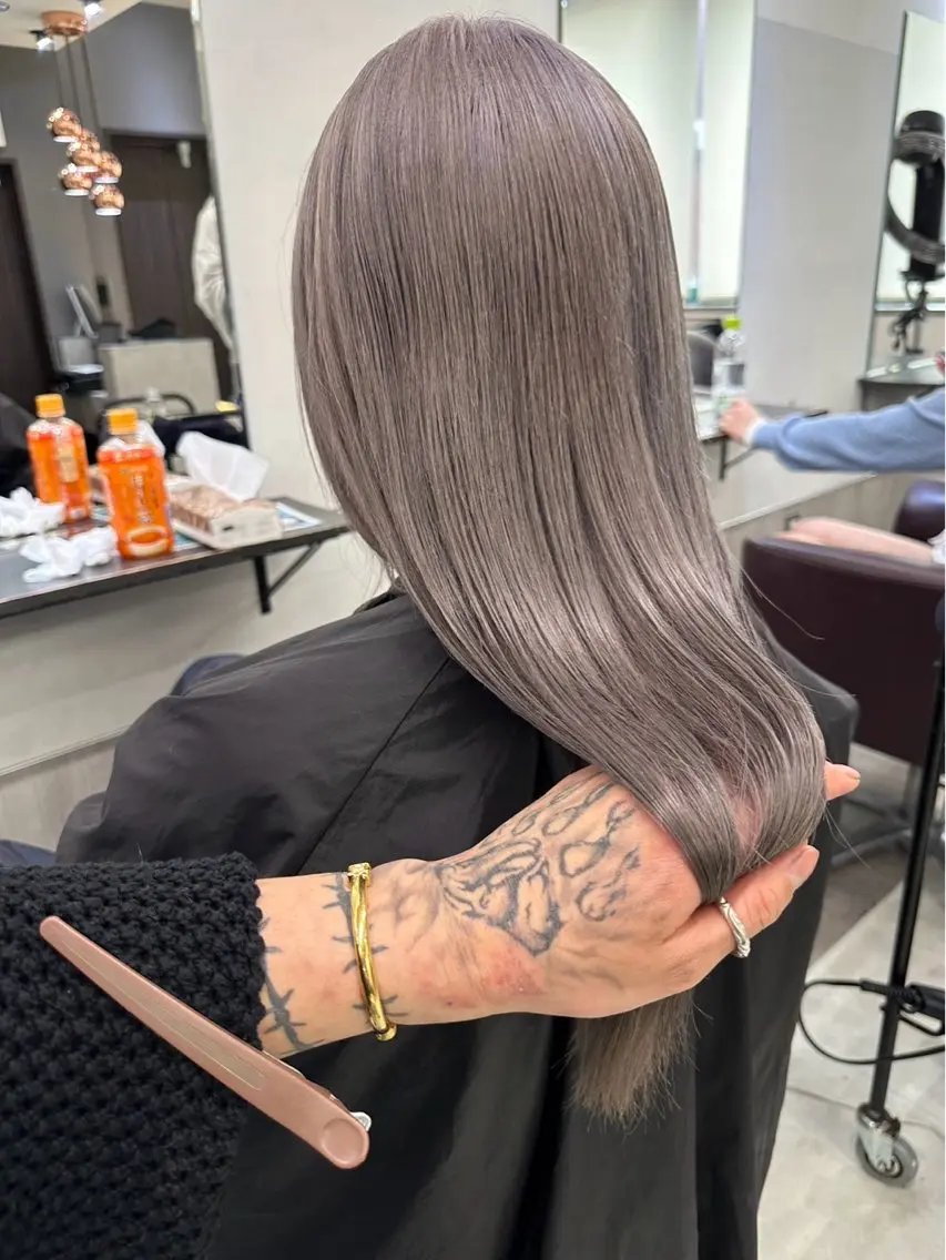 ミディアム カラー カット ヘアカラー トリートメント jill by gisel＿のヘアスタイル