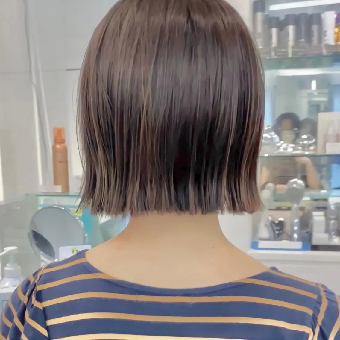 ショート カラー ヘアアレンジ KONOMI スタイリストのヘアスタイル