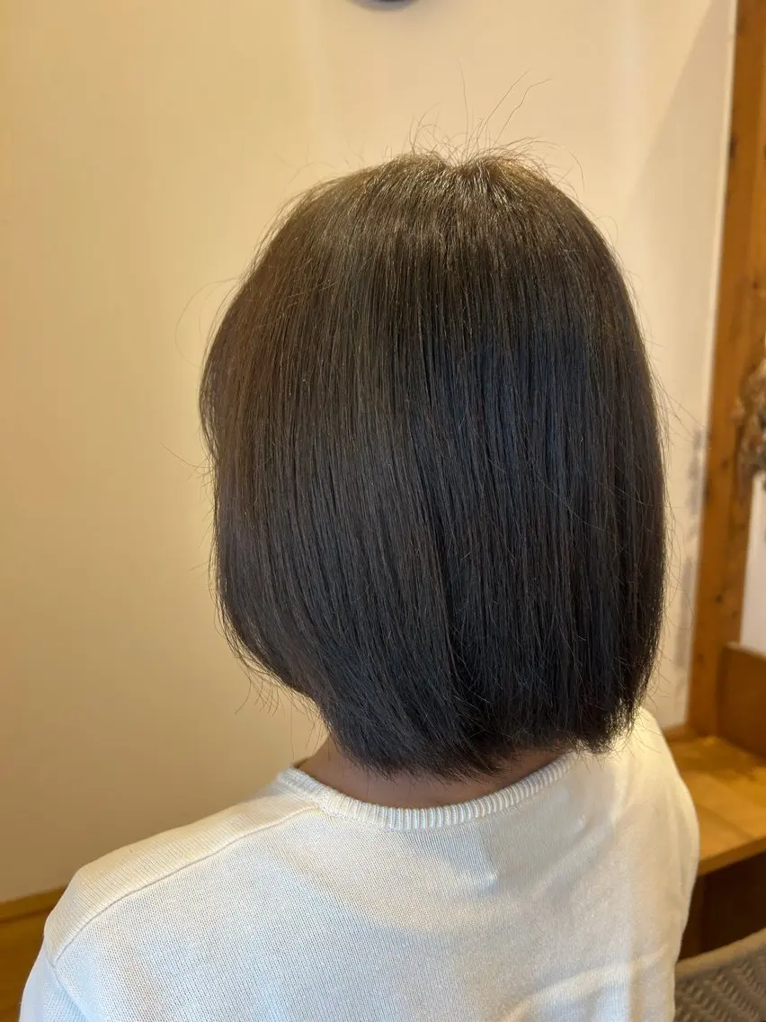 ミディアム カラー 🤍江坂 ハヤシアヤナ🤍のヘアスタイル