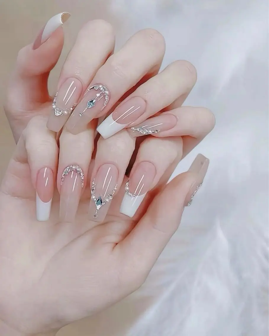 ネイル ハンドネイル RINN ANA.CHUOのネイルデザイン