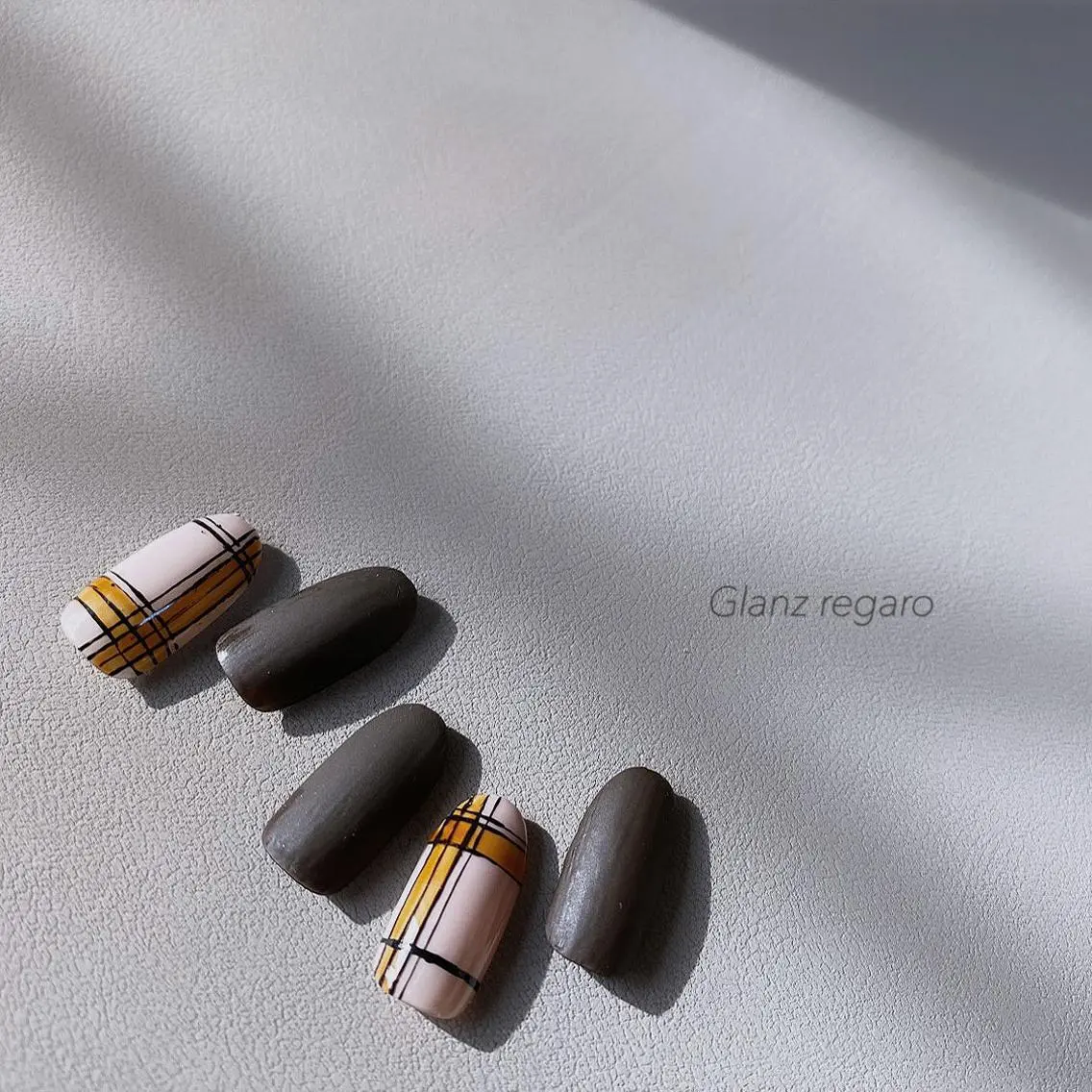 ネイル Glanz regaroのネイルデザイン