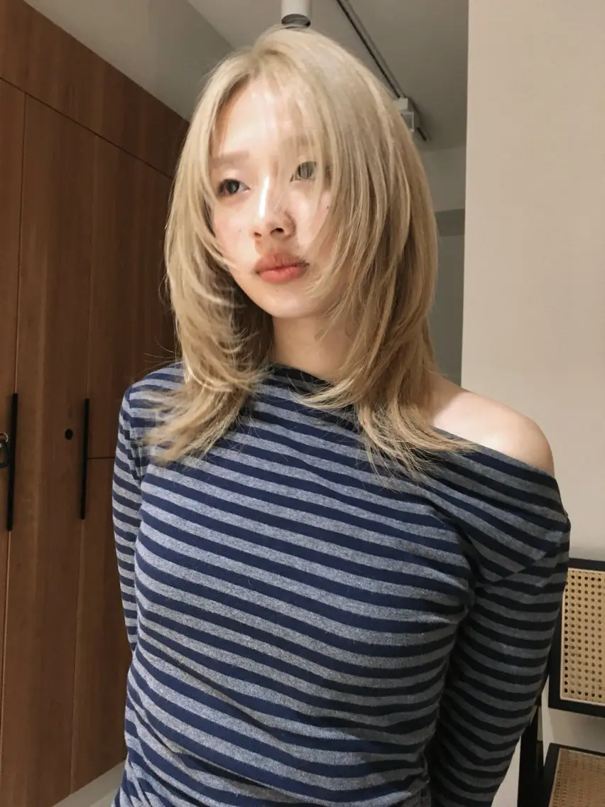 カラー ベージュカラー ヘアカラー 透明感カラー／ オシャレヘア／まりなのヘアスタイル