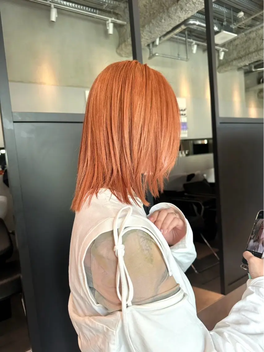 ミディアム カラー ベージュカラー ブリーチ デザインカラー ハイトーンカラー オレンジ ブリーチカラー/ ruiruiのヘアスタイル