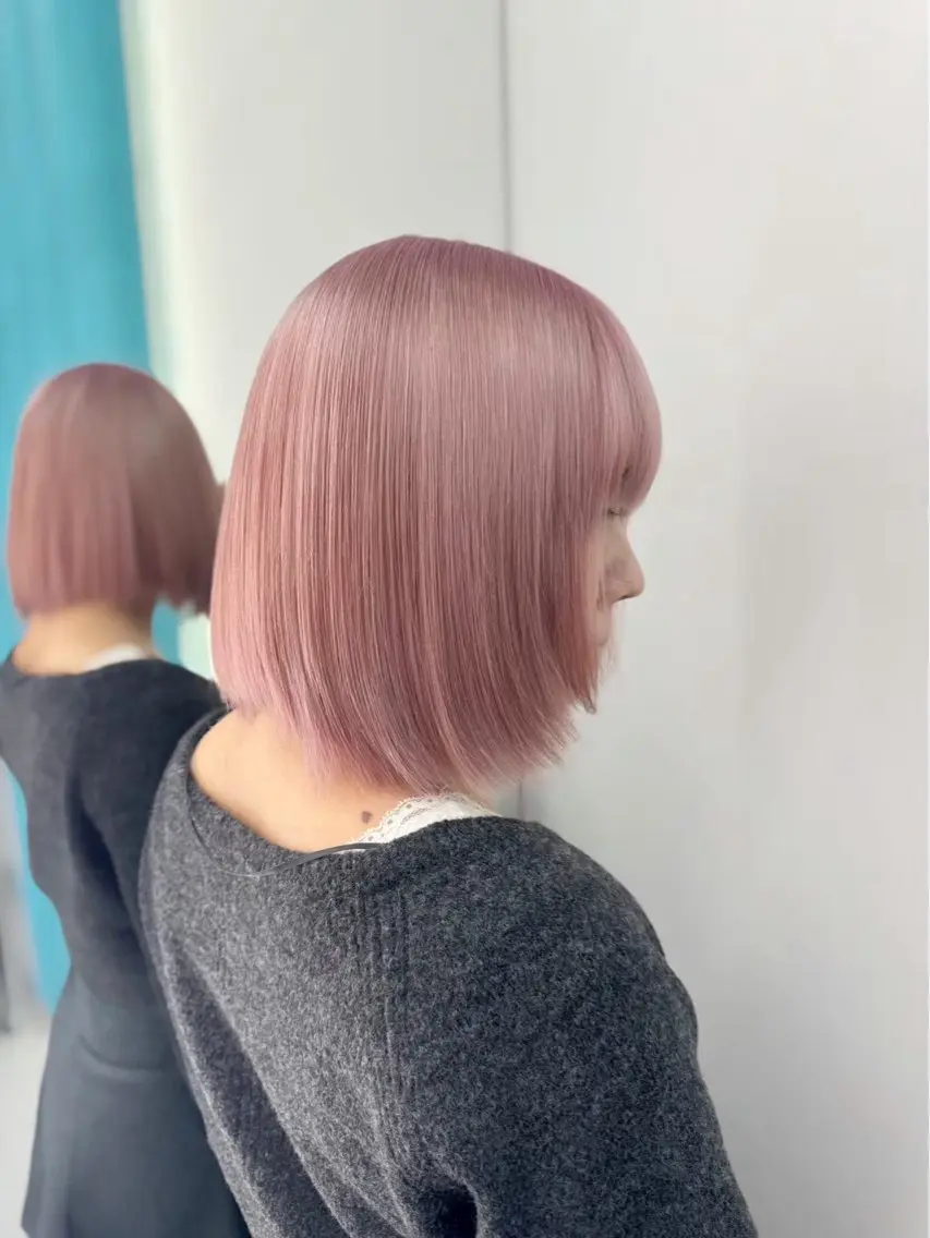 カラー tace新宿 あおいのヘアスタイル