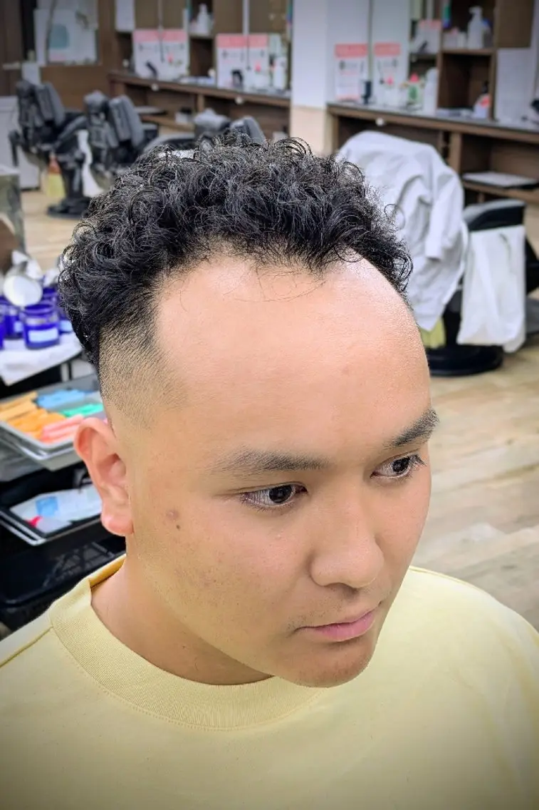 ショート パーマ 理容プラージュ燕三条 福井のヘアスタイル