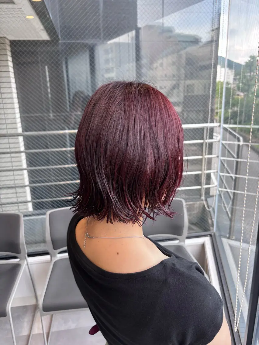 ショート カラー 吉弘 鈴華のヘアスタイル
