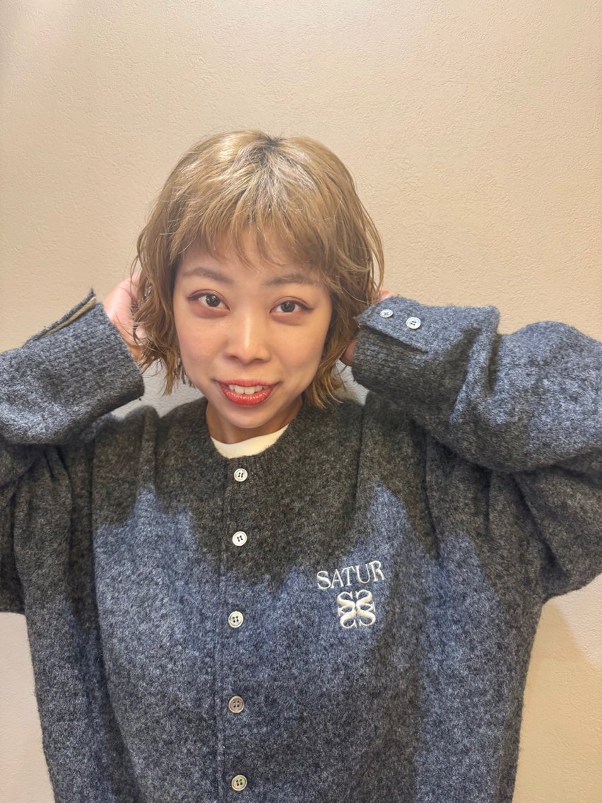 ミディアム カラー ヘアカラー トリートメント KURIAハイトーン /ピンクカラー/ボブのヘアスタイル